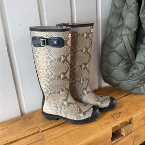 Hunter Beige Snake-Print Tall Rain Boots with Black Trim